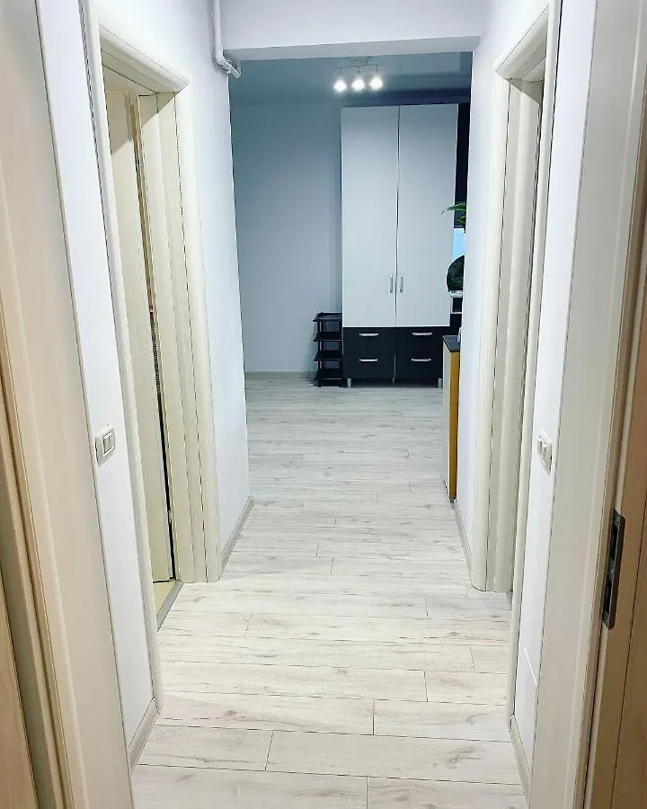 Mike Apartament Lägenhet Bukarest